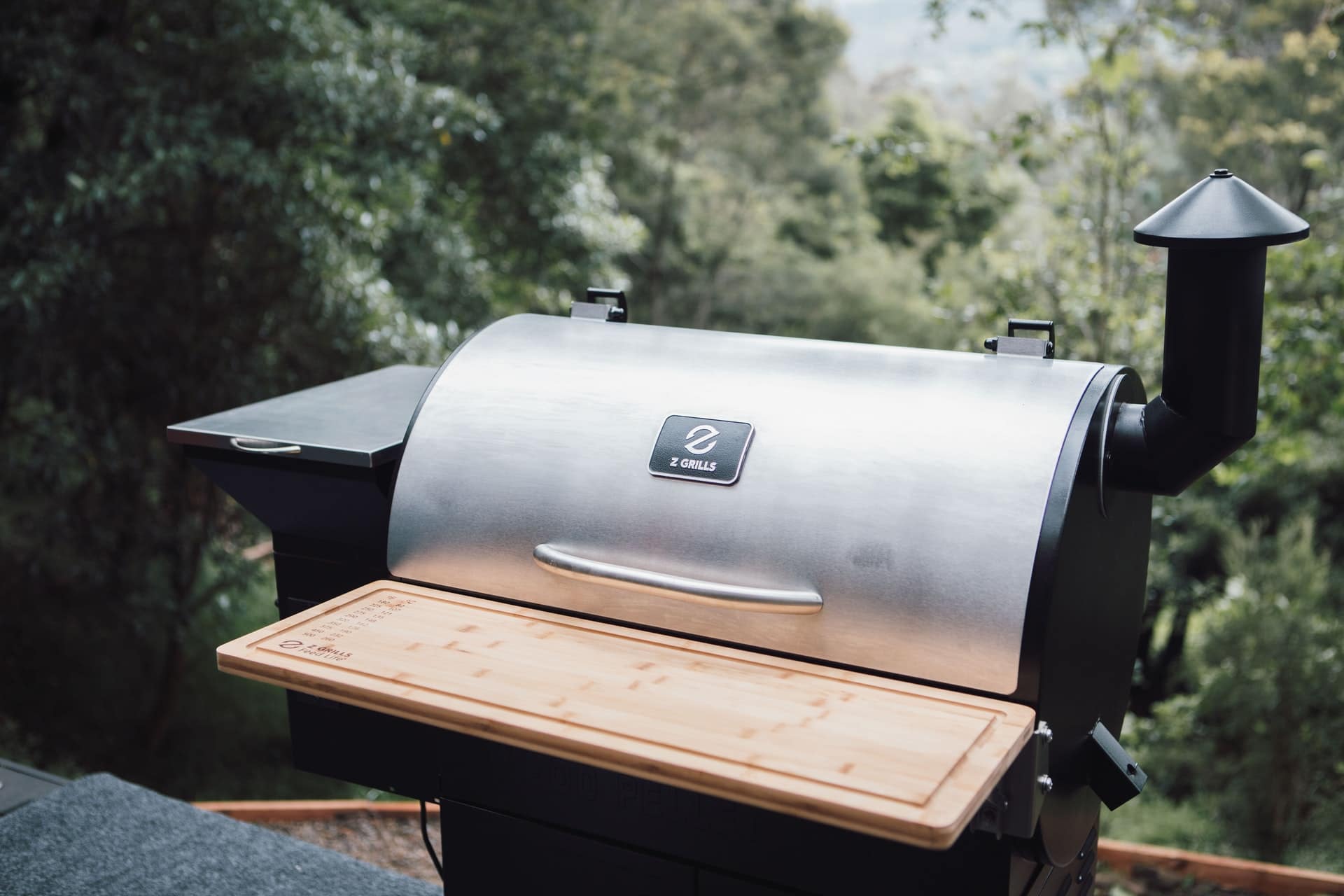z-grills Traditional smoked barbecue wagyu beef brisket