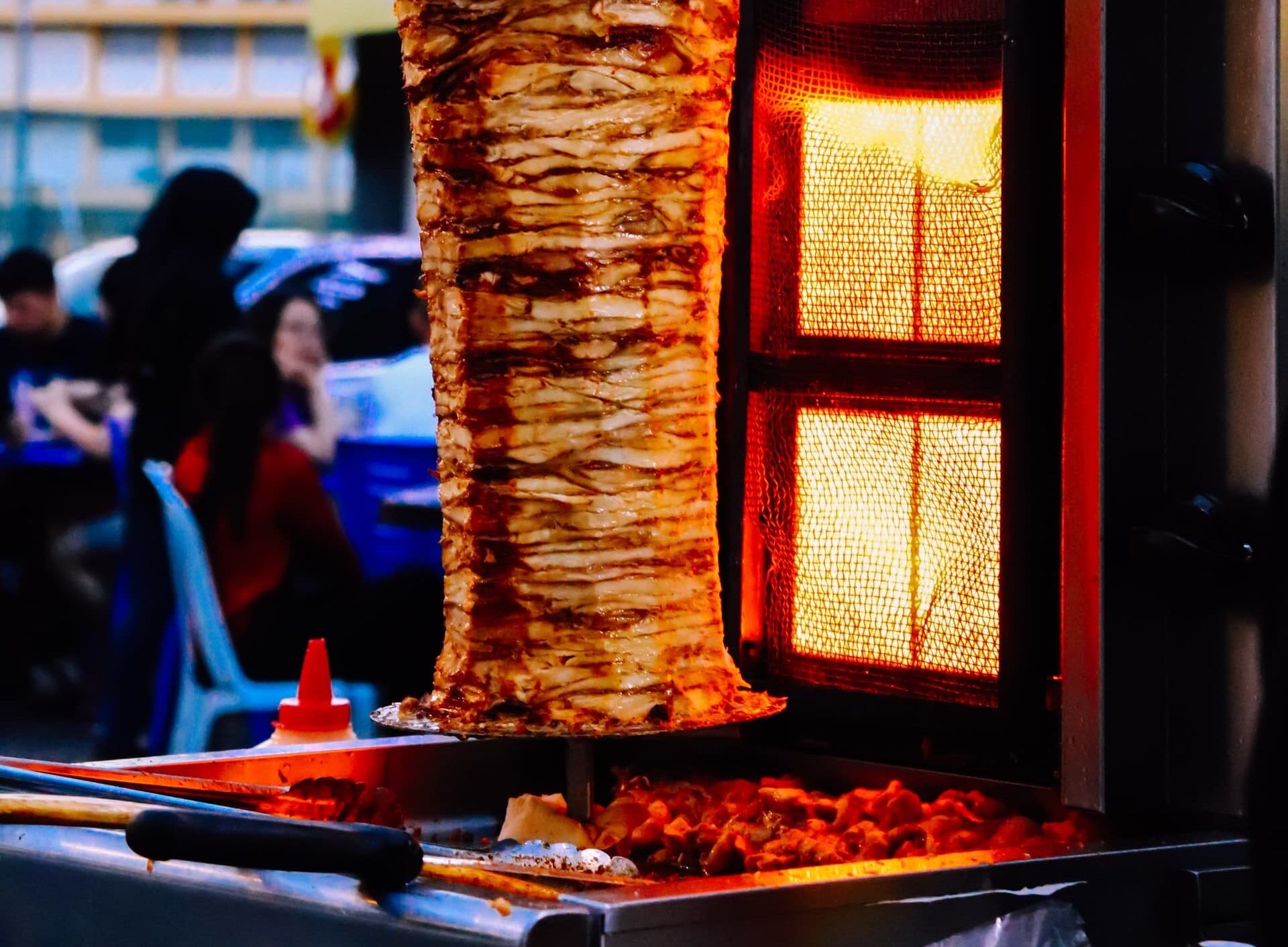 infrared-grill-heating-meat